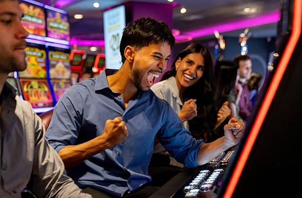 wajik77 mobile app home screen showing slot games and live dealer tables