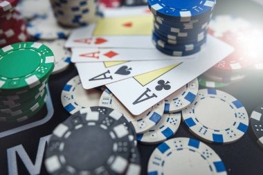 Live roulette table with professional croupier at wajik77
